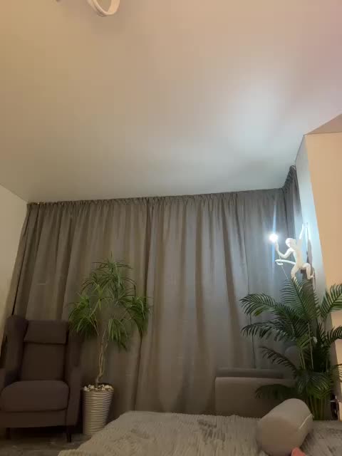 Stasya-moor Live Sex December 18, 2025