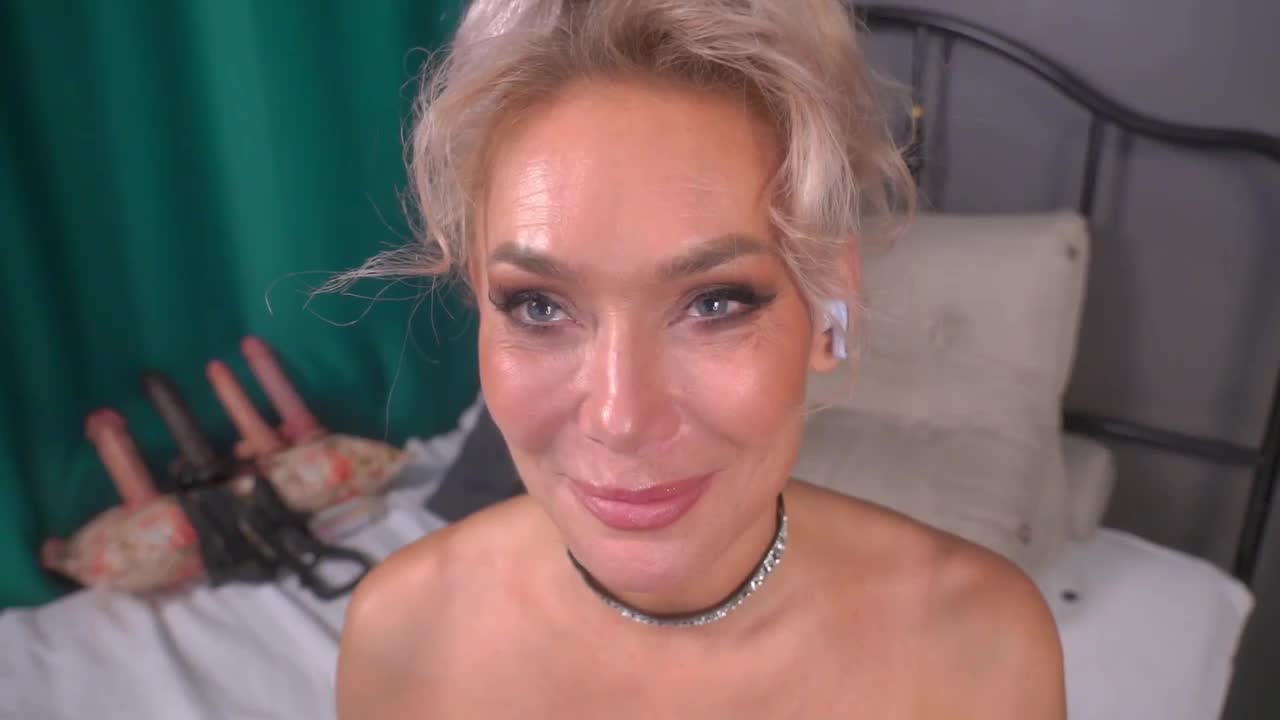 IsadoraDunkan Live Sex December 19, 2025