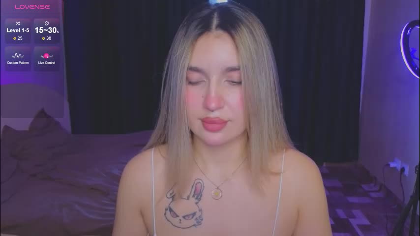 roxychilli Live Sex December 17, 2025