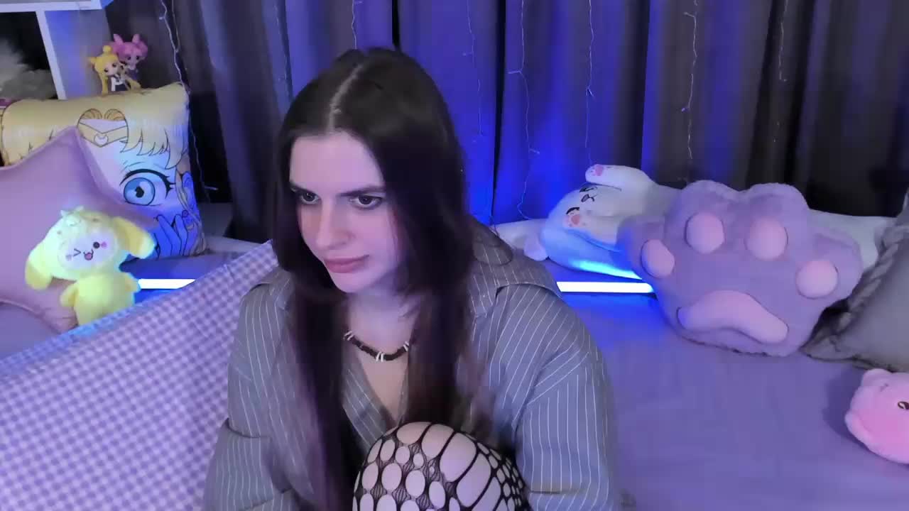 yorogumo Live Sex December 12, 2025