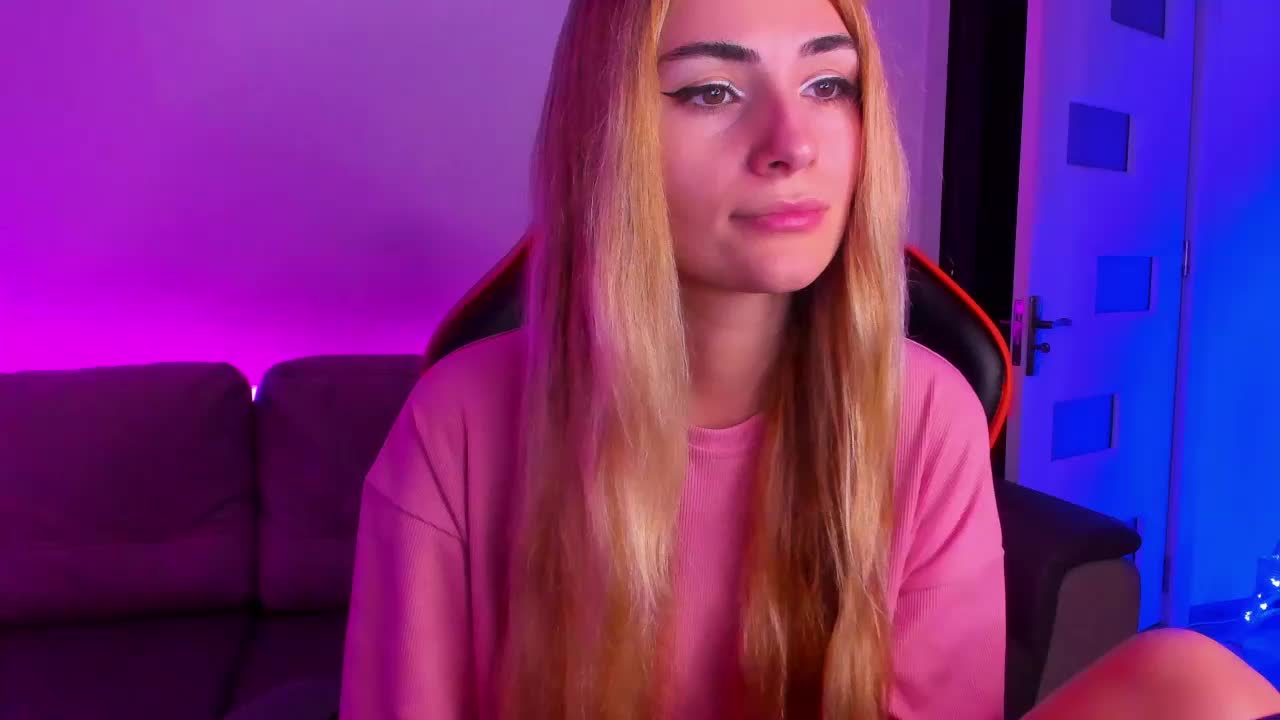 Lynx Live Sex December 14, 2025