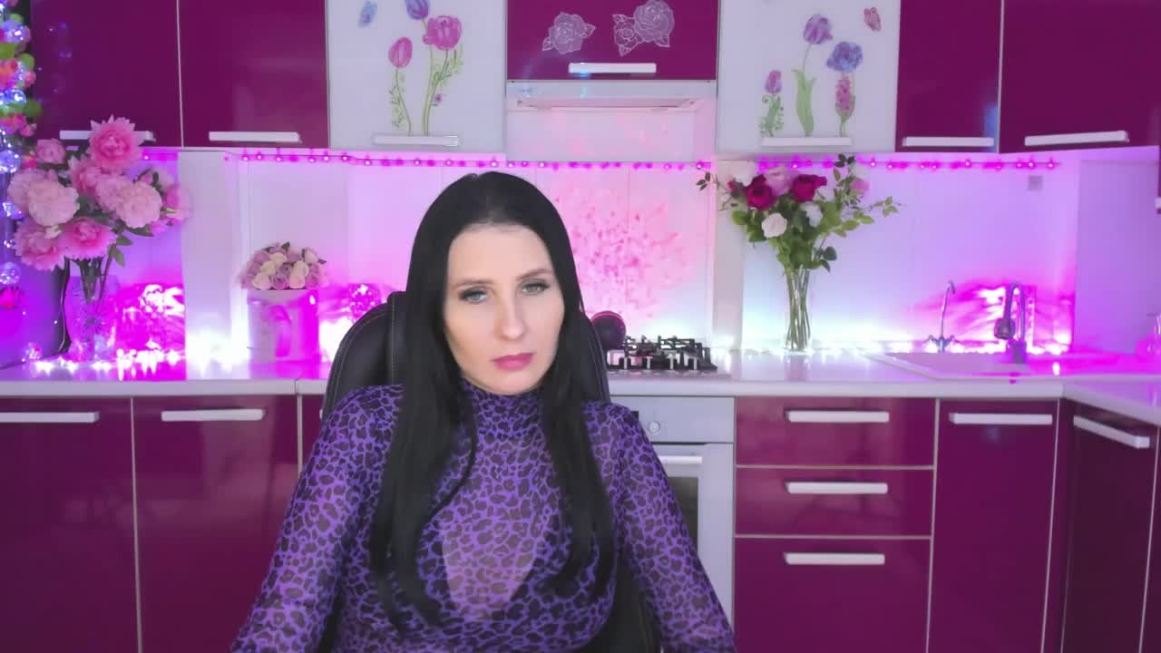 Olivija2020 Live Sex December 17, 2025