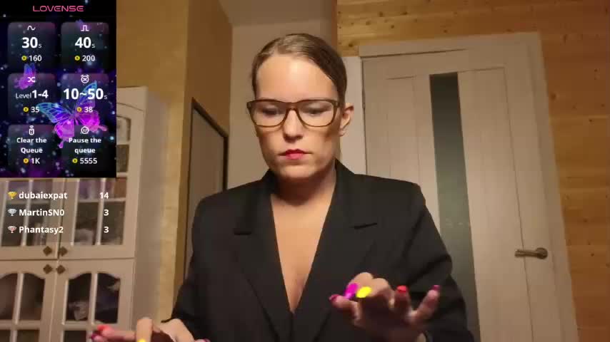 Findom_Lady_Shine Live Sex December 14, 2025