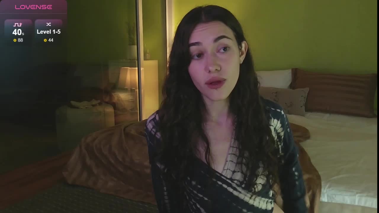 sadetuiningaa Live Sex December 14, 2025