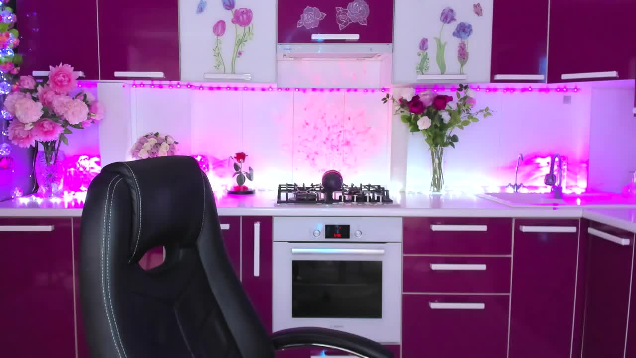 Olivija2020 Live Sex December 17, 2025