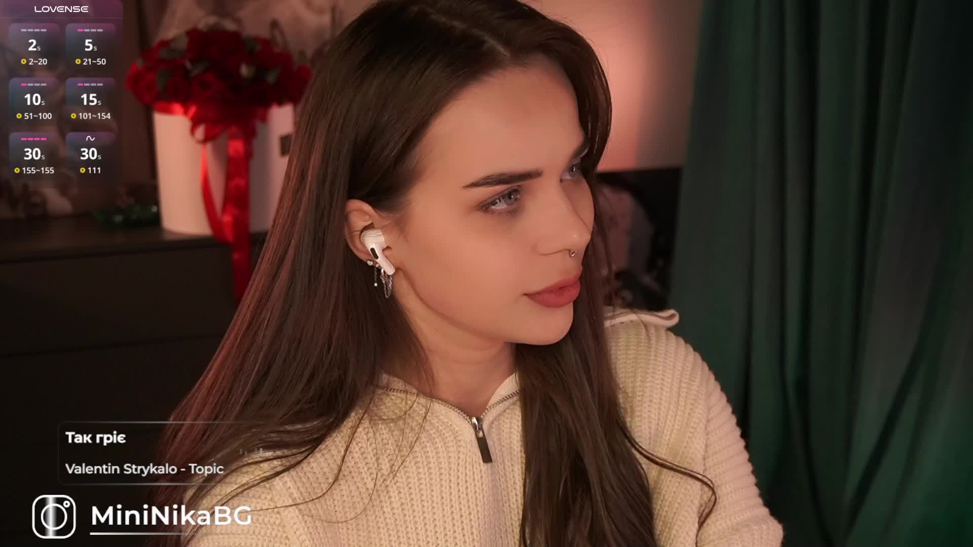 MiniNika Live Sex December 14, 2025