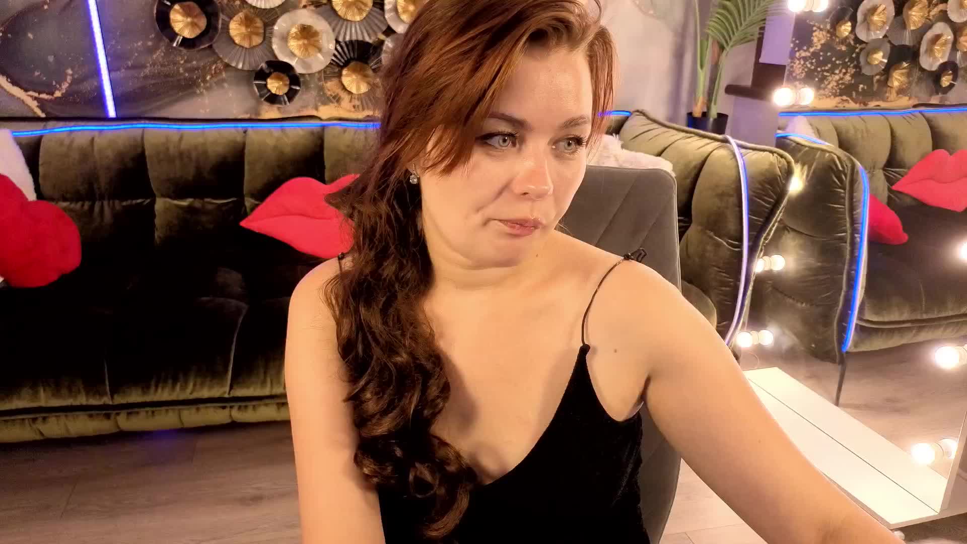 RedDoll Live Sex December 15, 2025