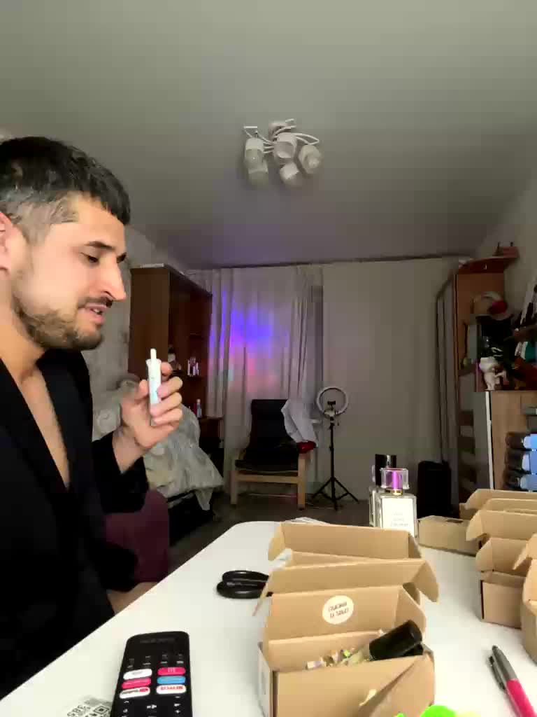 VIP17CoupleDream Live Sex December 18, 2025