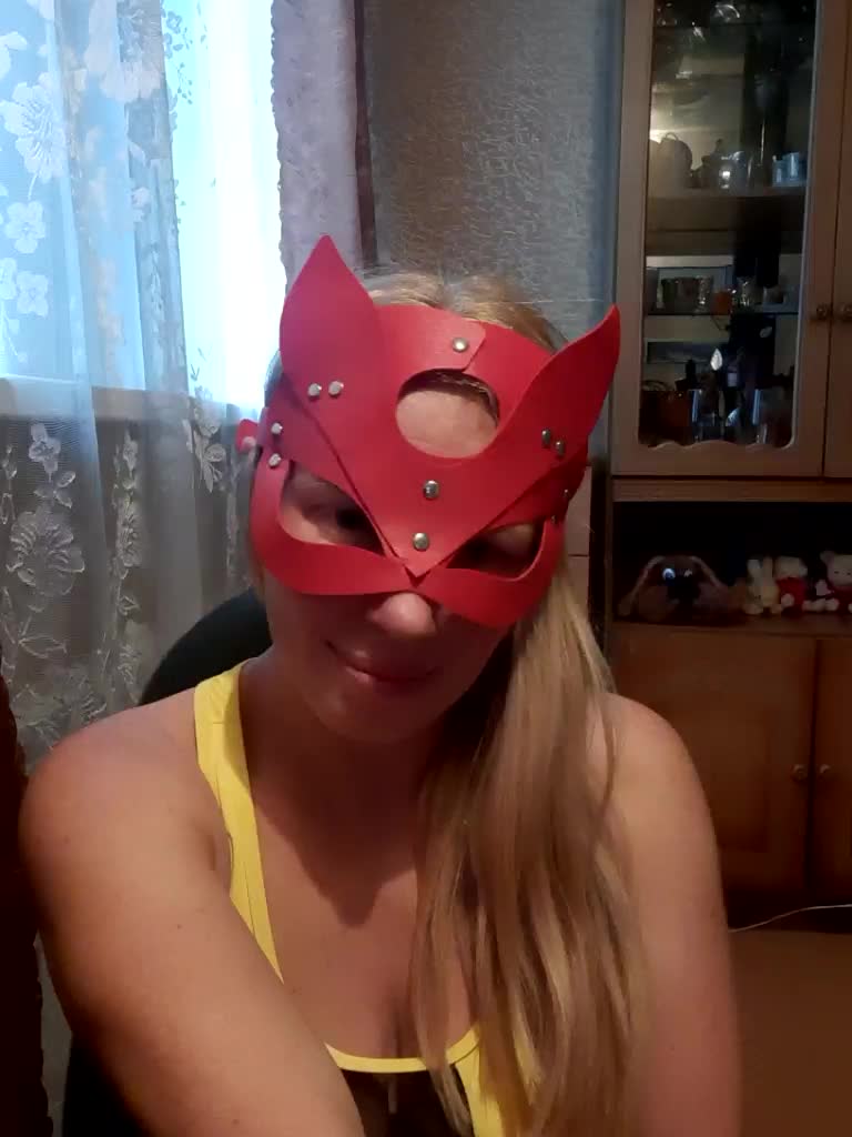 -nelya- Live Sex December 17, 2025