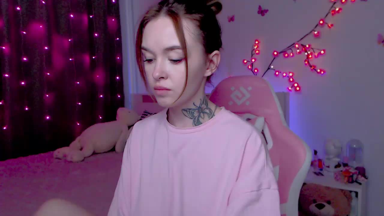 Naughty_Mable Live Sex December 17, 2025