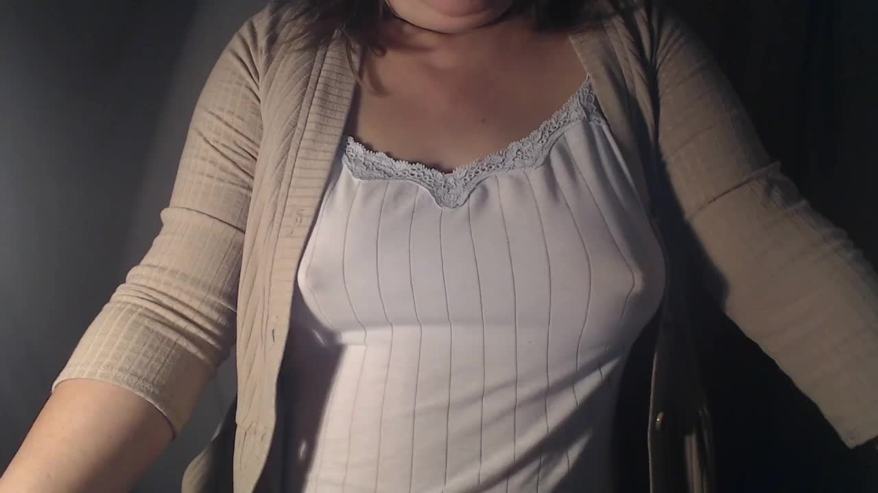 1BECHA1 Live Sex December 17, 2025