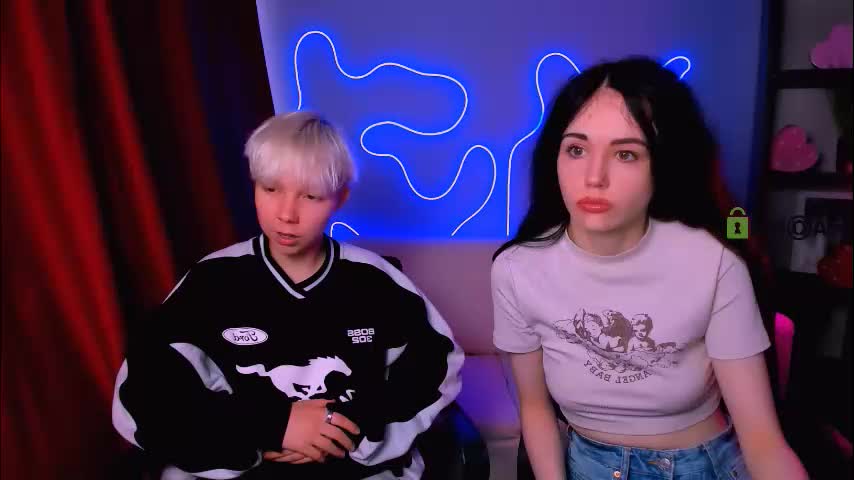 riley_sanders Live Sex December 17, 2025