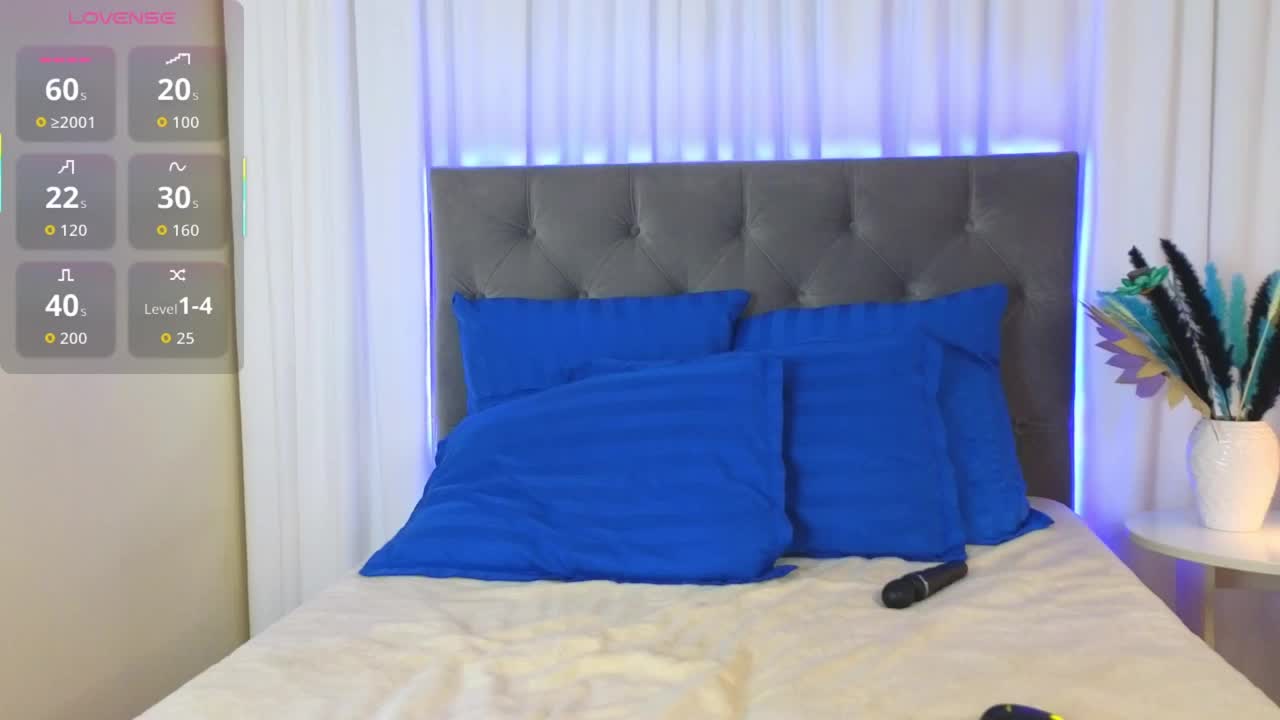 Ariana_Petite Live Sex December 13, 2025