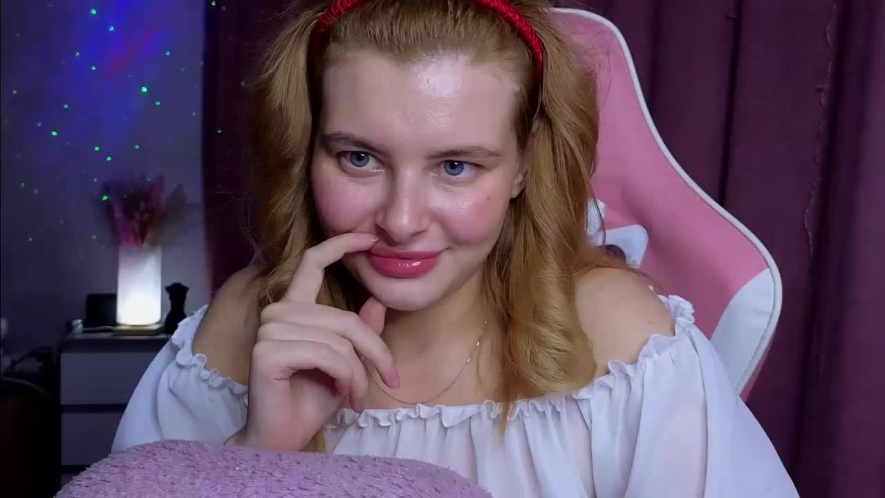 Venus_ Live Sex December 14, 2025