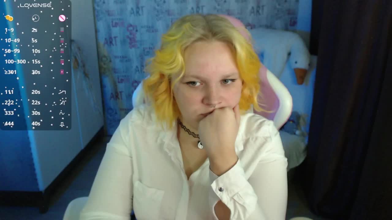 -MeooW- Live Sex December 17, 2025