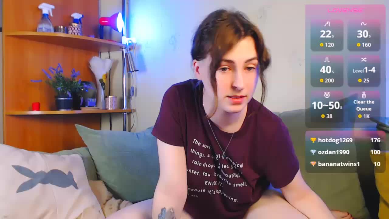 Caroline1995 Live Sex December 18, 2025