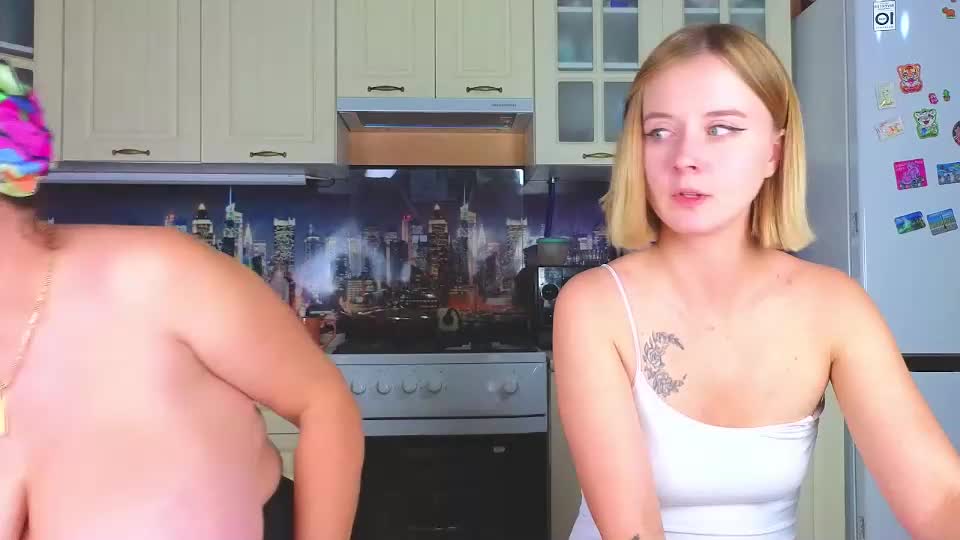 sassy_seasons Live Sex December 17, 2025