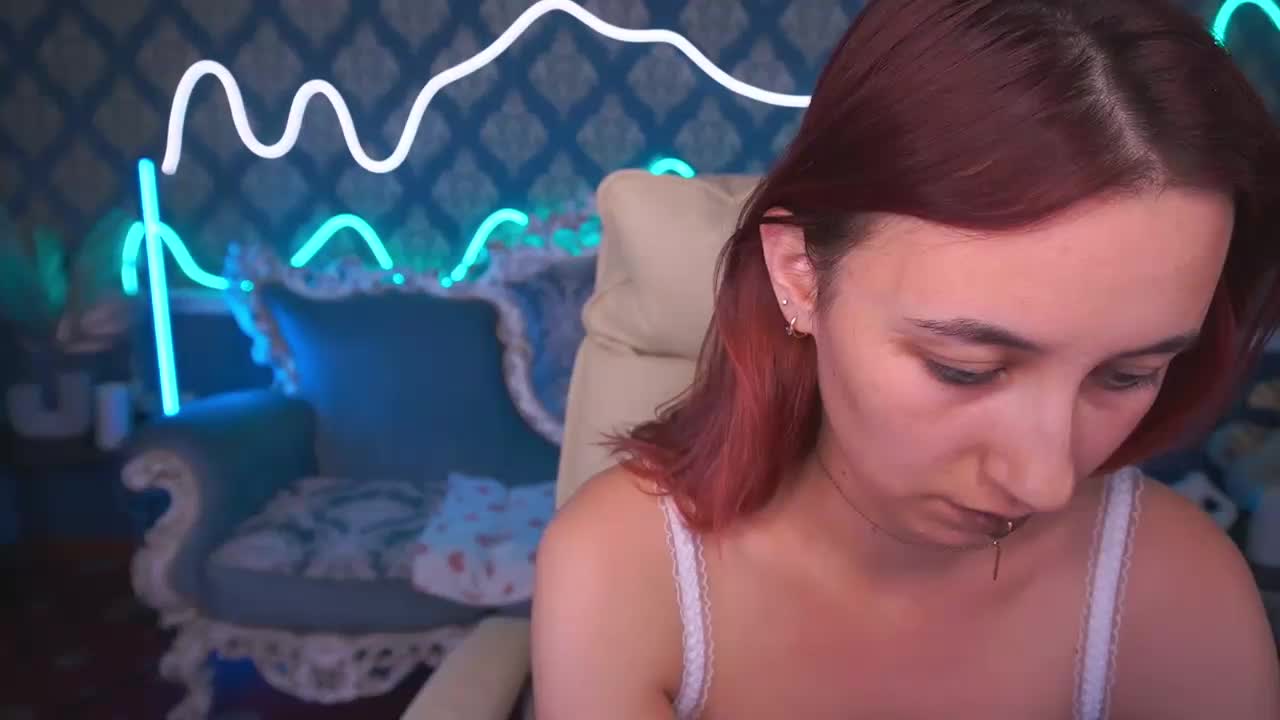 RoxyRayy Live Sex December 13, 2025