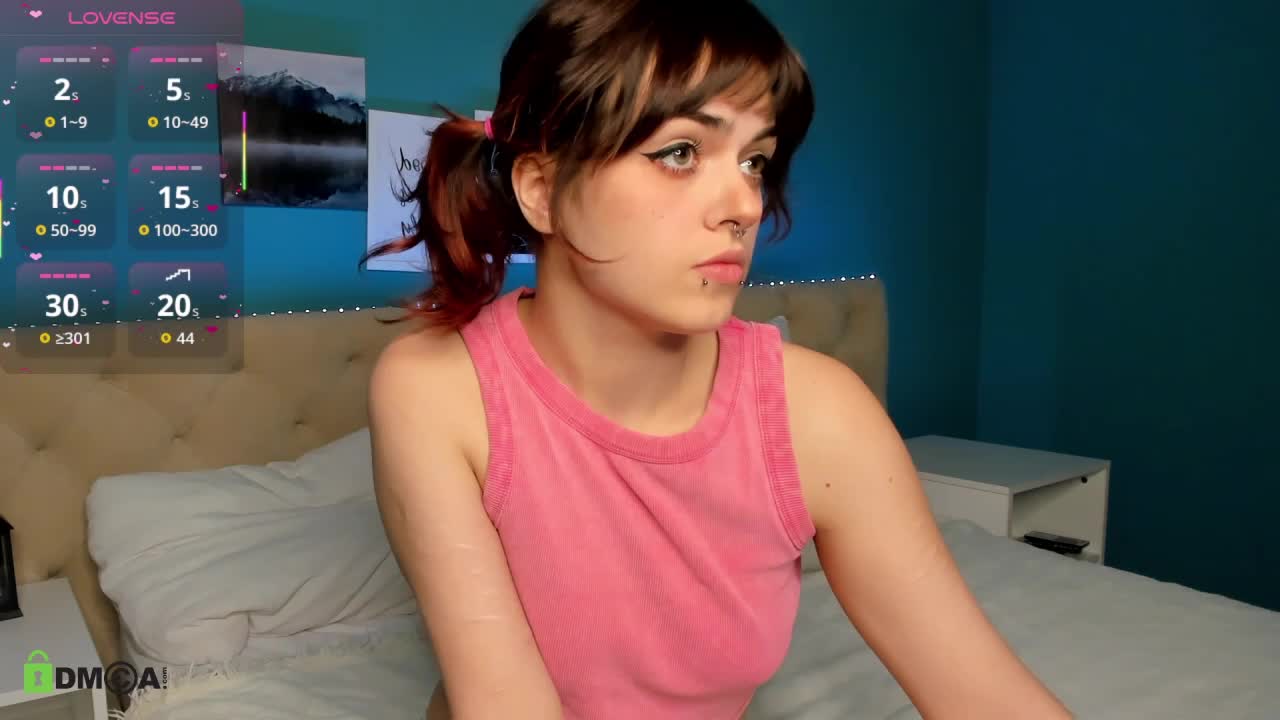 Roxy_Wi Live Sex December 14, 2025