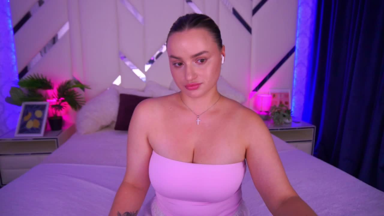 FloraGreys Live Sex December 14, 2025