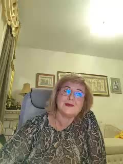 KarinkaSweet Live Sex December 17, 2025