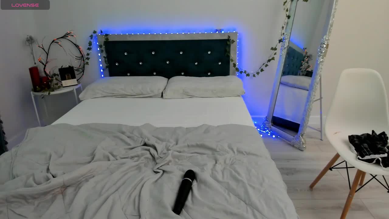 novaaskyy Live Sex December 13, 2025