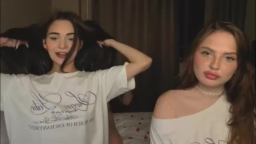 lisaanddenis Live Sex December 19, 2025