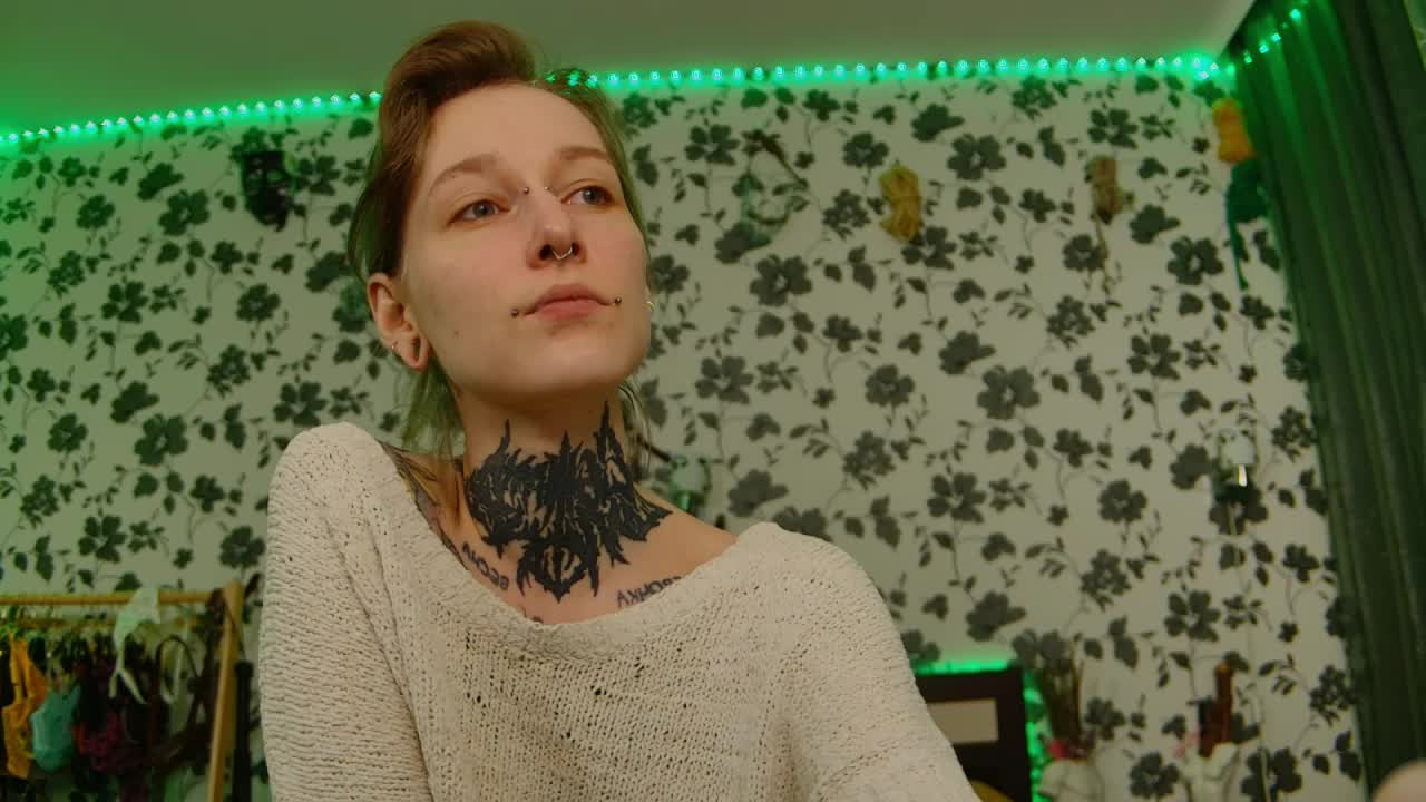 Littlespacemouse Live Sex December 17, 2025