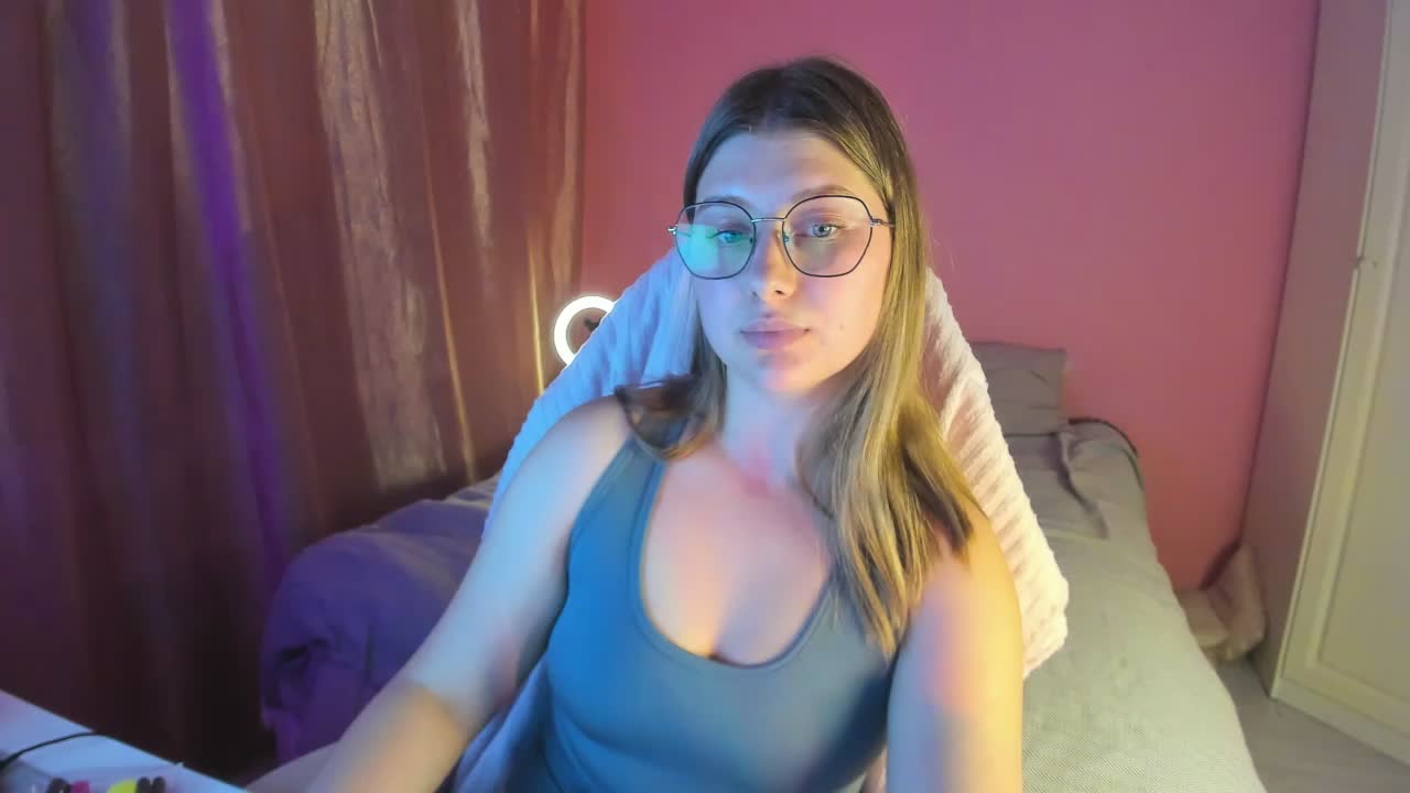 Dashechka Live Sex December 13, 2025