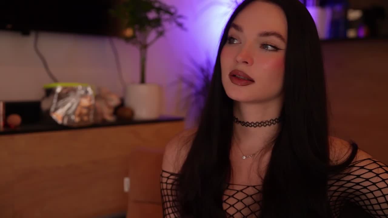 ibiddi Live Sex December 15, 2025