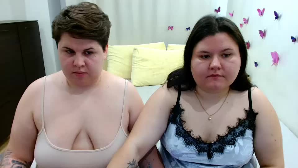 beckyandellen Live Sex December 19, 2025
