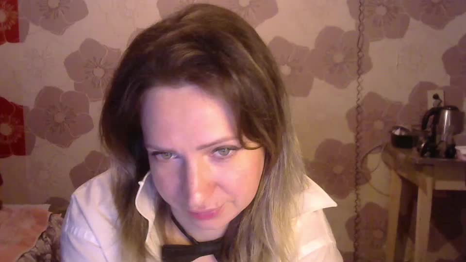 Queen_Daenerys Live Sex December 13, 2025