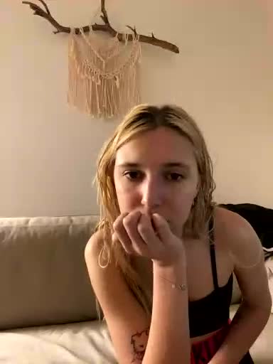 lina_wap Live Sex December 20, 2025