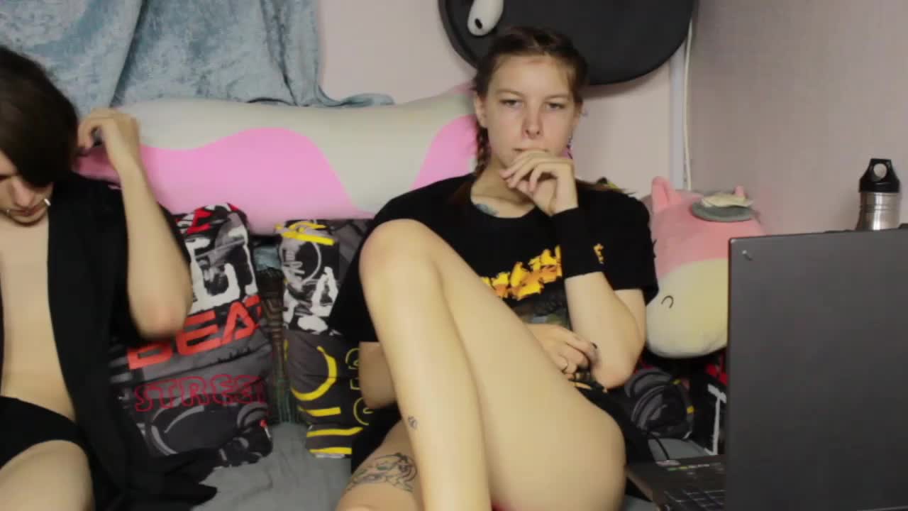 Kamala_Adele Live Sex December 14, 2025