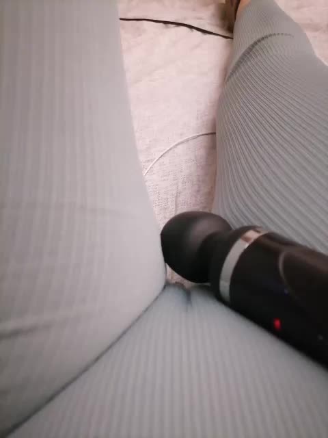 -Tiffany- Live Sex December 19, 2025