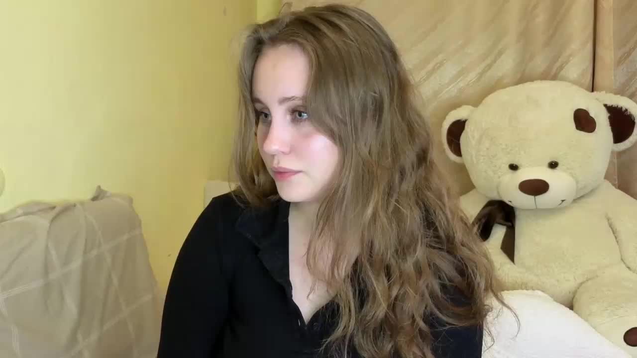 SellyaHouston Live Sex December 14, 2025