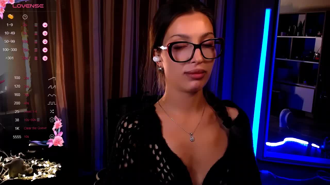 Laura_Bess Live Sex December 13, 2025