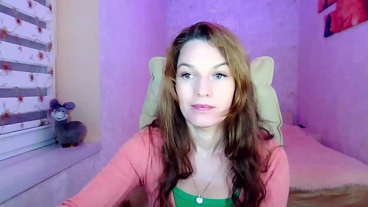 smilesss Live Sex December 13, 2025