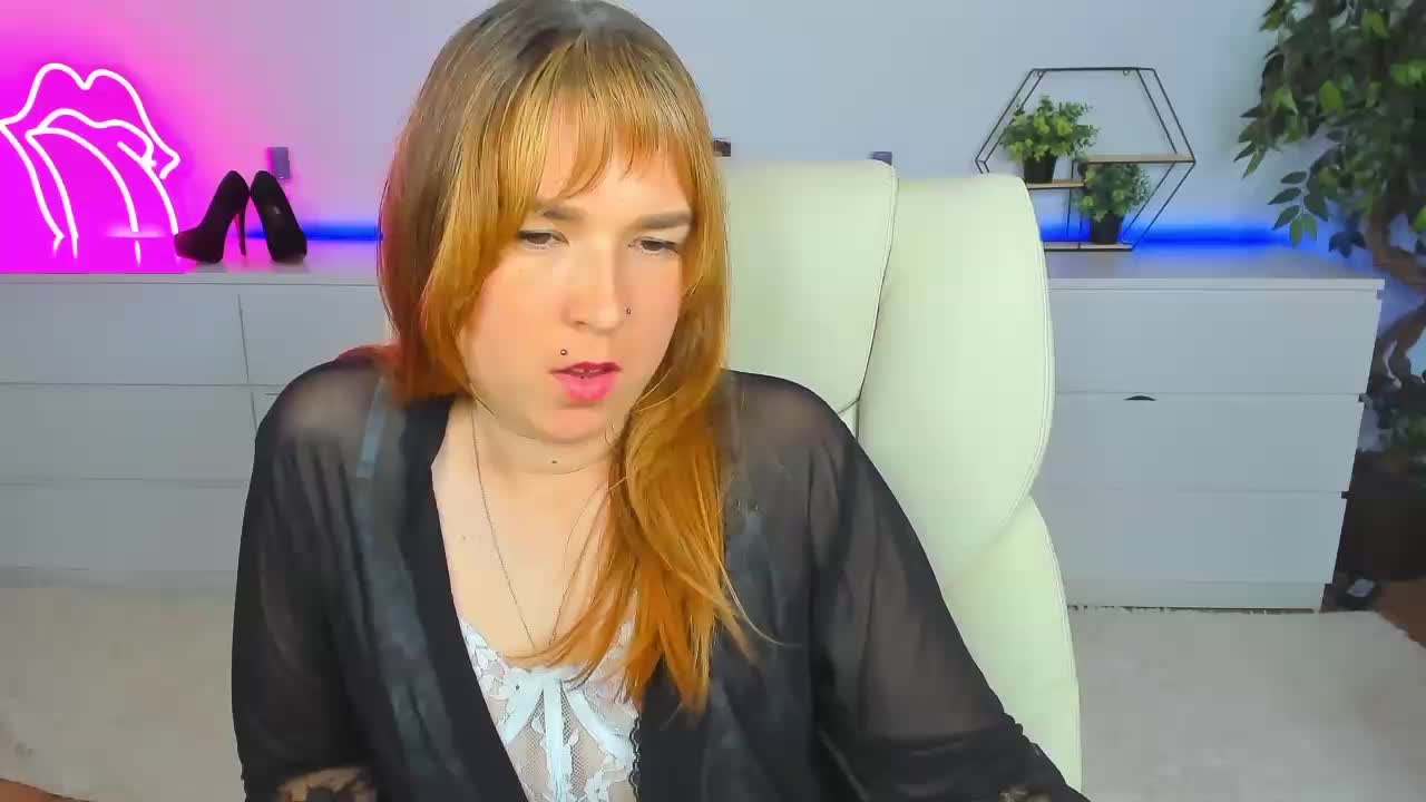 SofiiDarling Live Sex December 17, 2025