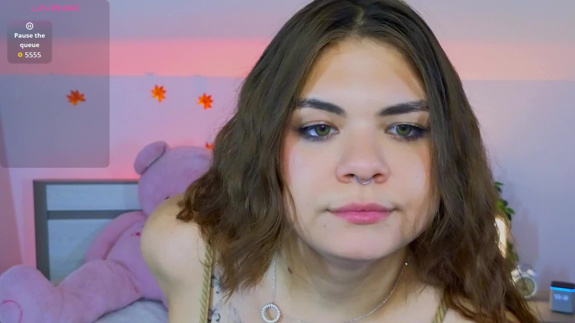 MiaMoonn Live Sex December 17, 2025