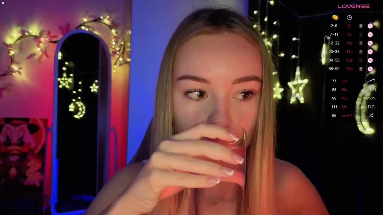 Nestyzz Live Sex December 18, 2025