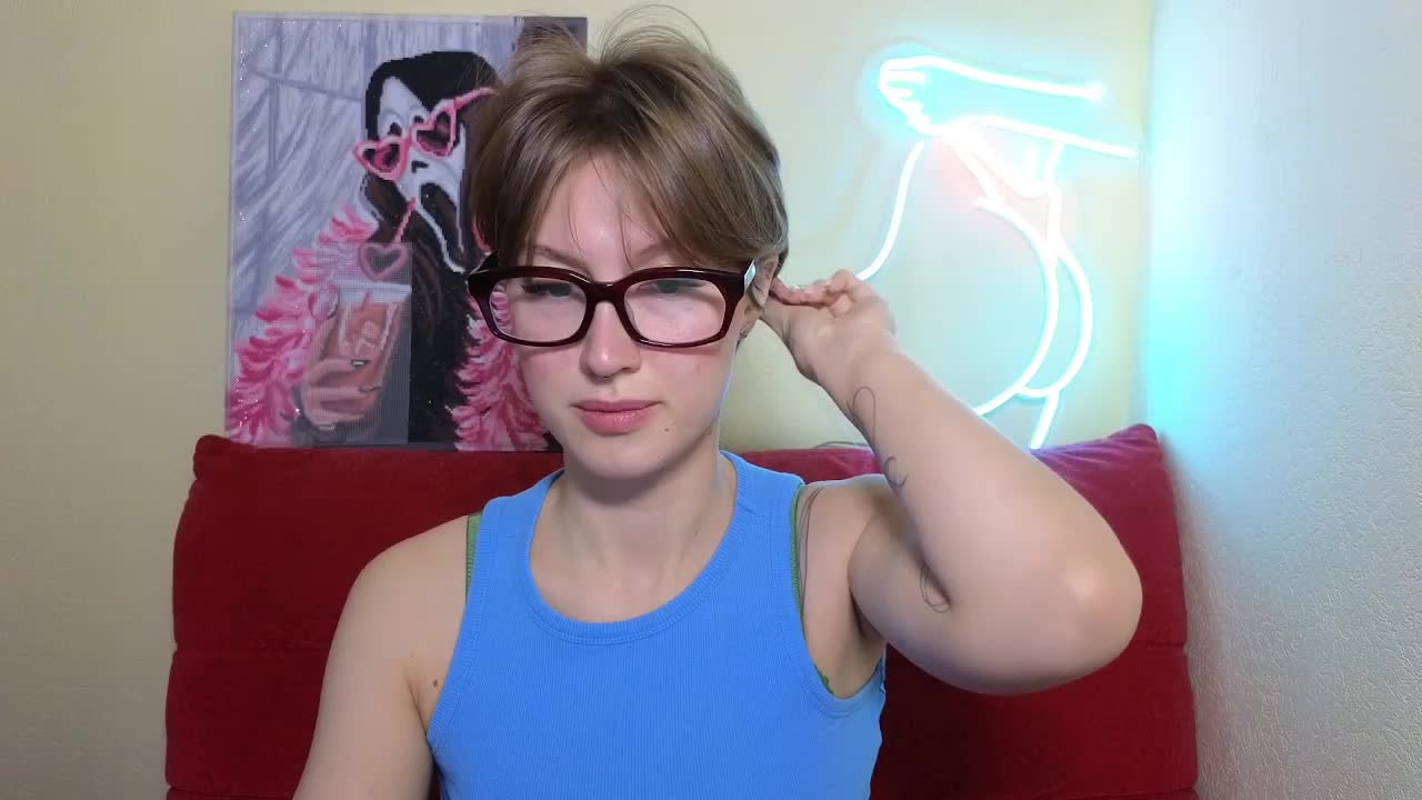 MalvinaBlum Live Sex December 13, 2025