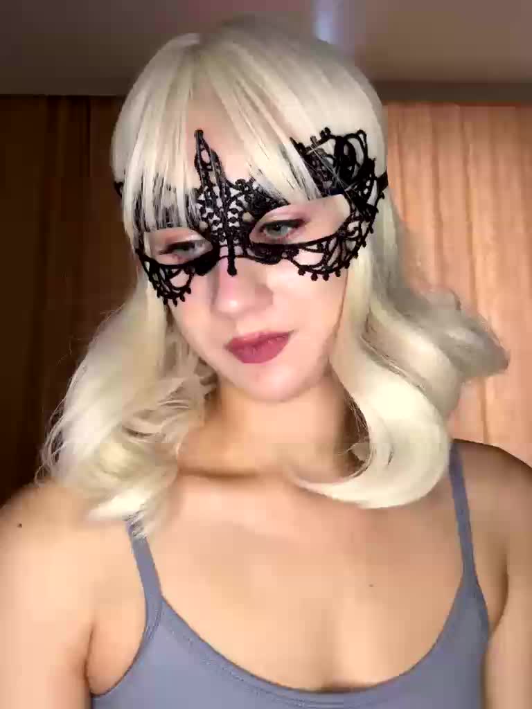 U-Moni Live Sex December 13, 2025