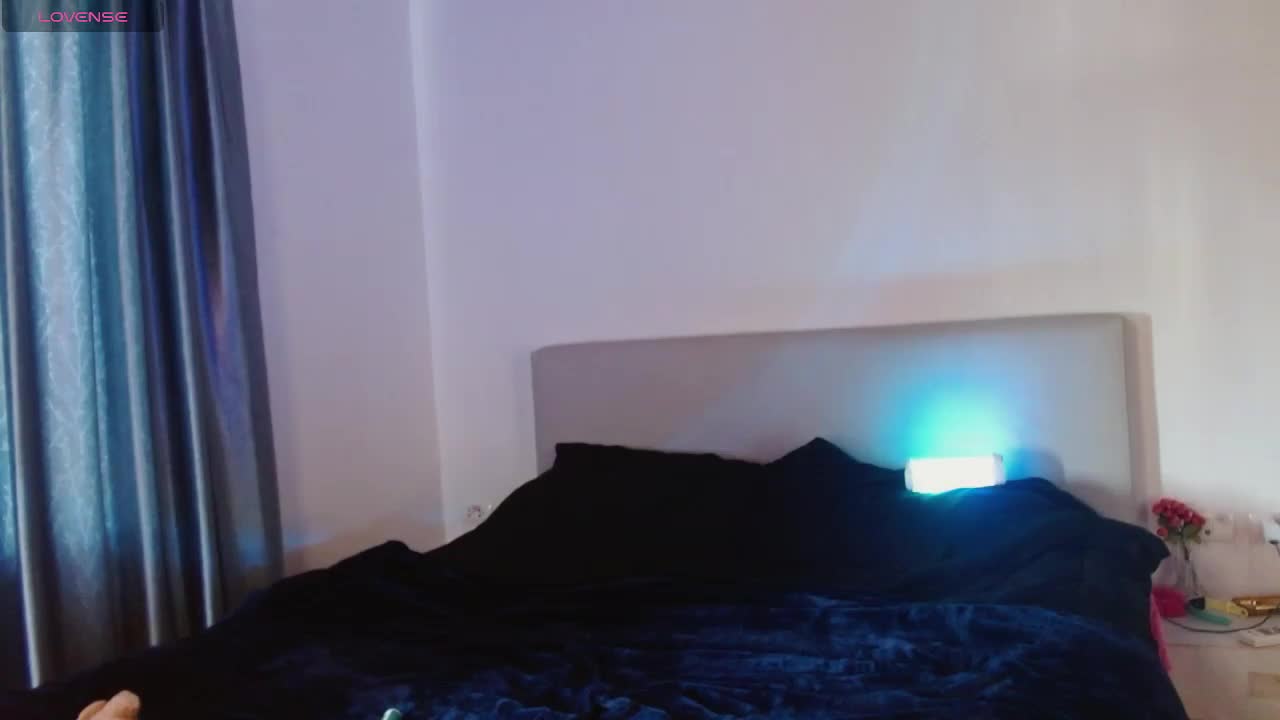 amber_tasty Live Sex December 12, 2025