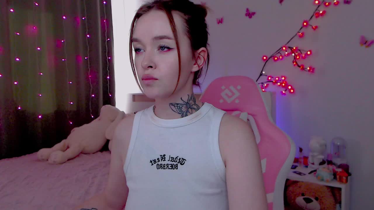 NaughtyMable Live Sex December 14, 2025