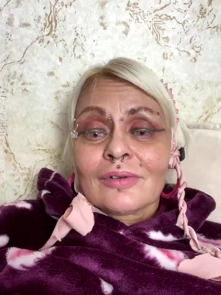 Gardener_of_Illusions Live Sex December 13, 2025