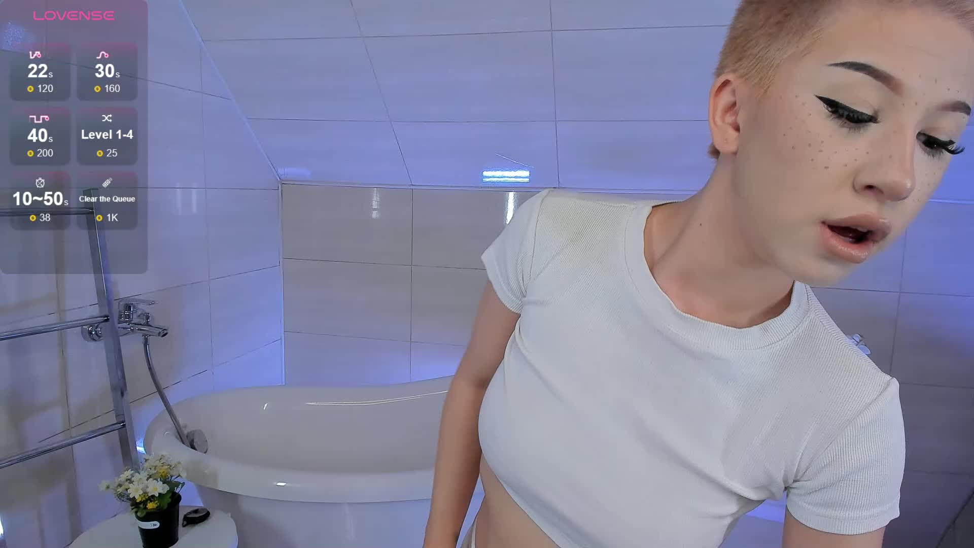 Necucubi Live Sex December 18, 2025