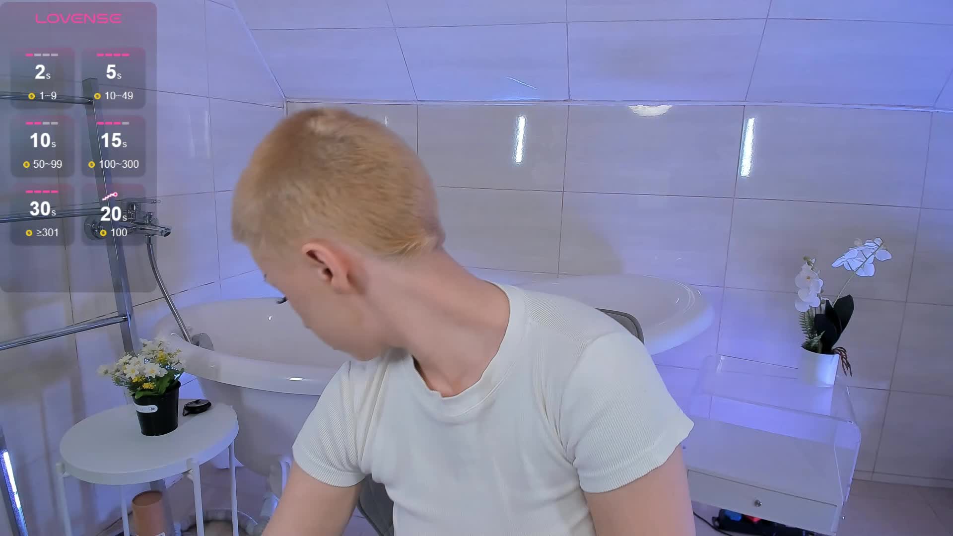 Necucubi Live Sex December 18, 2025