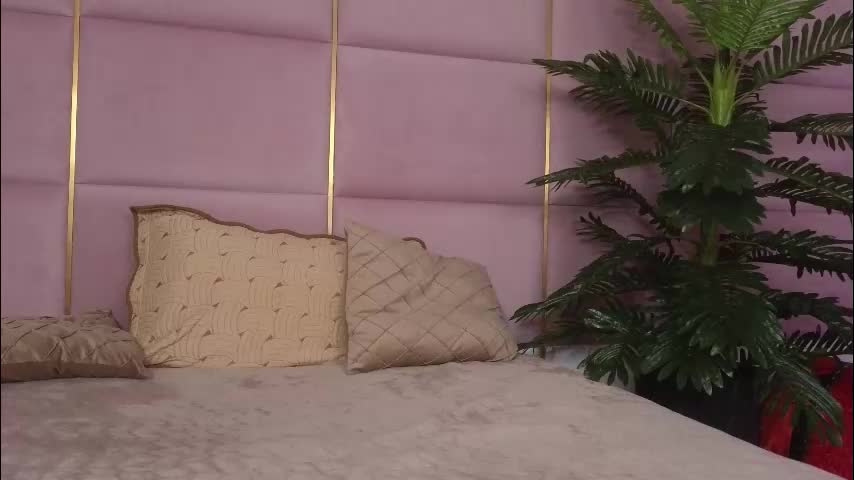 eleineblue Live Sex December 14, 2025