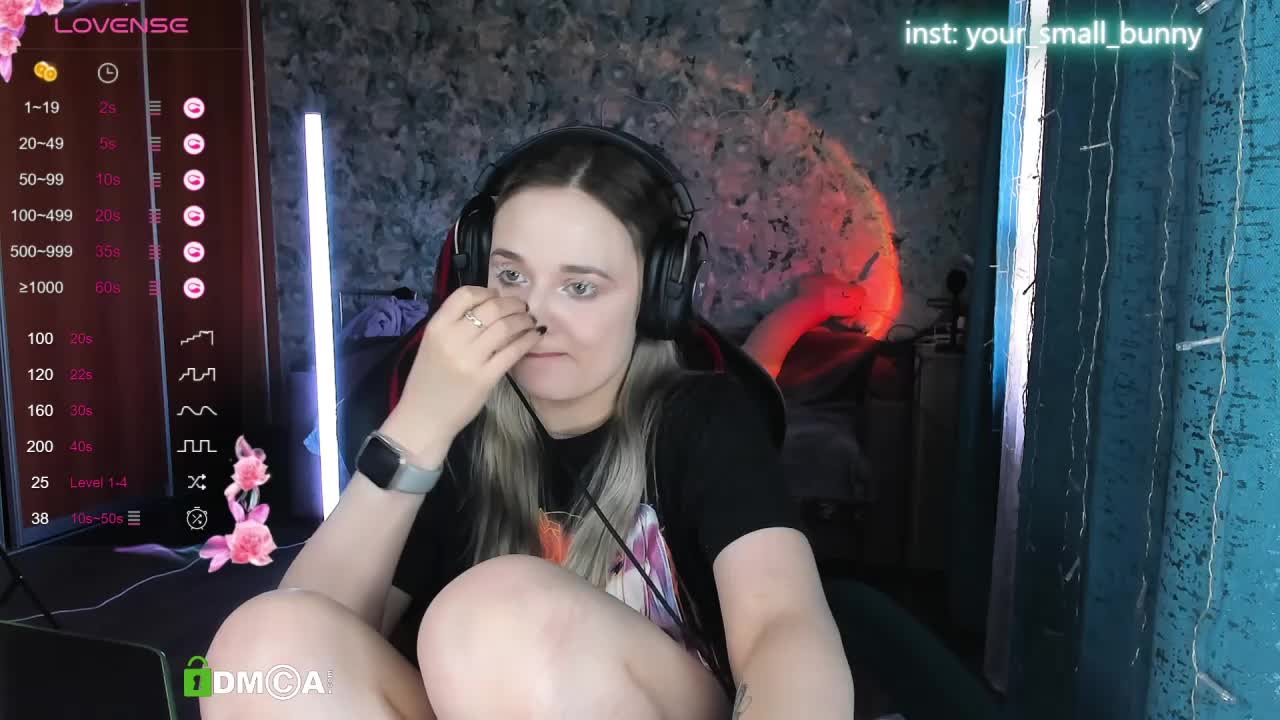 Your_small_bunny Live Sex December 17, 2025